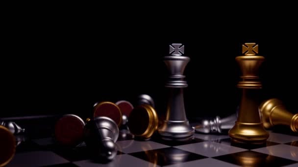 Nahaufnahme Eines Männlichen Hand Bewegenden Goldkönigs Schach Den Gegner Besiegen — Stockvideo