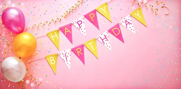 Feestachtergrond Met Happy Birthday Vlaggen Kleurrijke Ballonnen Confetti Bovenaanzicht Met — Stockfoto