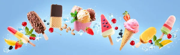 맛있는 아이스크림 컬렉션 위에는 초콜릿 바닐라 아이스 원추체 스톡 사진