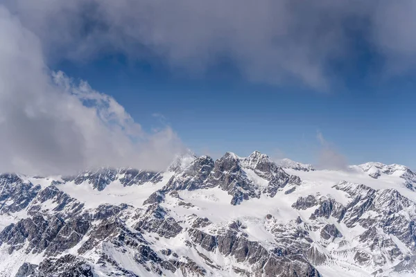 Antennlandskap Från Ett Segelflygplan Bernina Toppen Skymtar Molnen Skjuten Från — Stockfoto