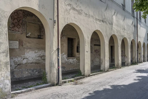 Městská Krajina Oblouky Staré Kryté Lávky Zastřelen Jasném Světle Treviso — Stock fotografie