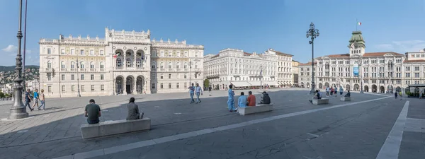 Trieste Italy Травня 2023 Року Панорамний Міський Пейзаж Монументальними Будівлями — стокове фото