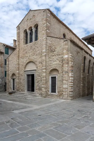 Vista Iglesia Santa Maria Delle Grazie Filmada Con Luz Brillante — Foto de Stock