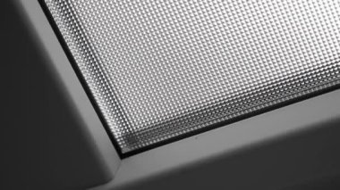 Kapalı desenli opak pencere. Pürüzsüz kamera hareketi. Yüksek kaliteli FullHD görüntüler