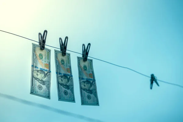 One Hundred Dollar Bills Hanging Pinned Clothespins Close Cloudy Blue — Stock Photo, Image