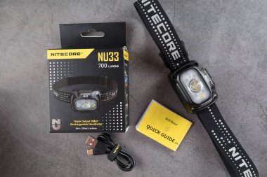 LVIV, UKRAINE - 18 Eylül 2023: Nitecore nu33 far