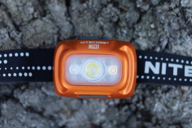 LVIV, UKRAINE - 29 Mayıs 2023: Nitecore NU31 far