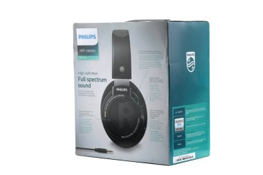 LVIV, UKRAINE - 29 Mayıs 2025: Philips shp9500