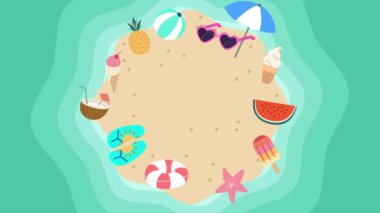 Plaj topu, güneş gözlüğü, şemsiye, ananas, dondurma, hindistan cevizi içeceği gibi tropikal maddelerle çevrili bir yaz sahnesinin video döngüsü. Yaz içeriği ve terfiler için ideal.