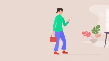 İş kadını akıllı telefon kullanırken ofiste yürüyor.