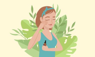 Yüzüne organik serumu nazikçe uygulayan bir kadın, yemyeşil yapraklarla çevrili, doğal cilt bakımını ve sağlığını teşvik ediyor.