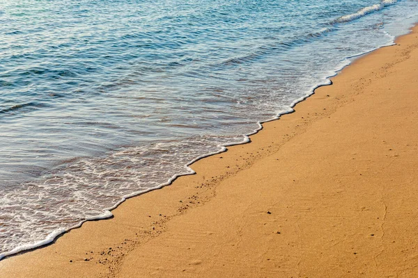 Meereswogen Mit Schaum Sandstrand — Stockfoto