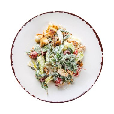 İzole edilmiş gurme sezar salatası.