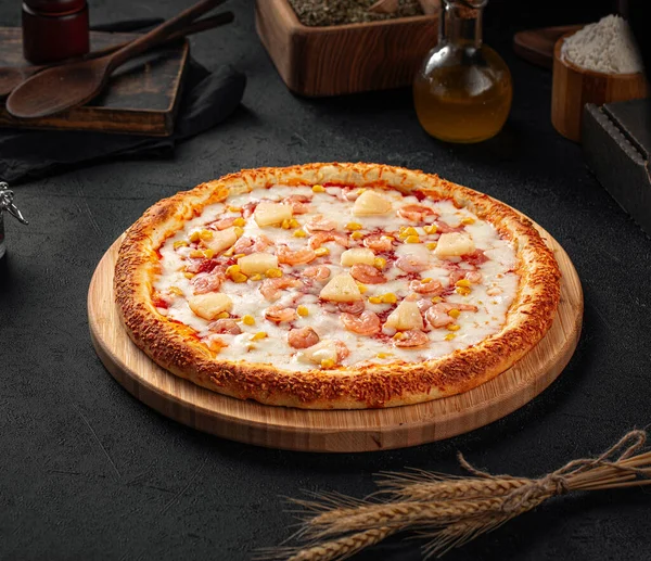 Porção Pizza Hawaii Fresca Com Abacaxi Presunto — Fotografia de Stock