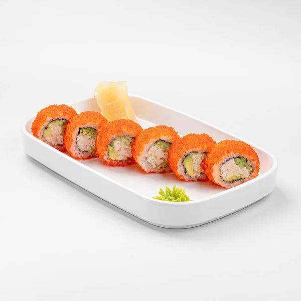Porción Rollos Sushi California Sobre Fondo Blanco —  Fotos de Stock