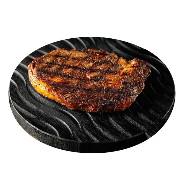 Partie Isolée Steak Marbre Grillé Sur Une Planche Service Noire — Photo