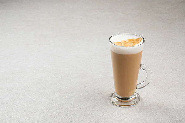 Gelas Cangkir Kopi Latte Panas Macchiato Dengan Seni — Stok Foto