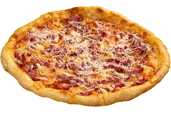 Isolierte Pizza Mit Käse Und Fleisch Auf Weißem Hintergrund — Stockfoto