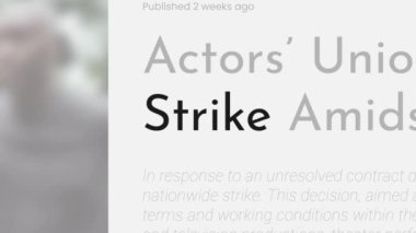 'Strike' teriminin video animasyonu haber başlıklarında vurgulandı. Başlıklar beyaz arkaplanda ve bu yazı işleri ve yazı işleri içeriği için kullanılabilir..