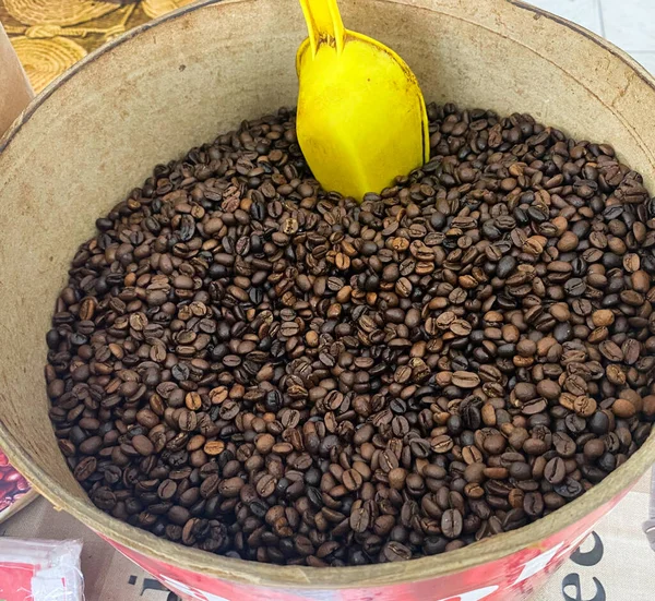 Свежий Жареный Кофе Зернах — стоковое фото