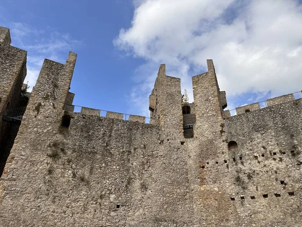 Kamienne Mury Średniowiecznego Zamku — Zdjęcie stockowe
