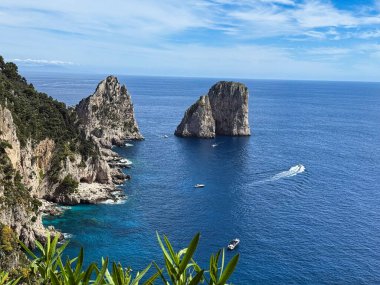 Capri Adası 'nın İtalya' daki manzarası
