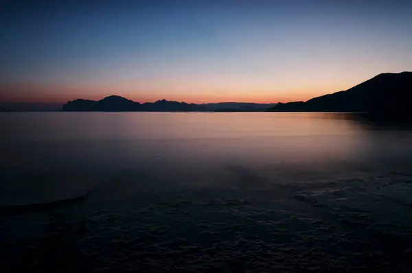 Vacker Havsutsikt Med Natt Stranden Solnedgång Stranden — Stockfoto