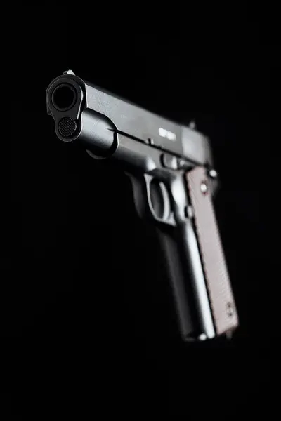Pistola Colt 1911 Sobre Fondo Negro — Foto de Stock