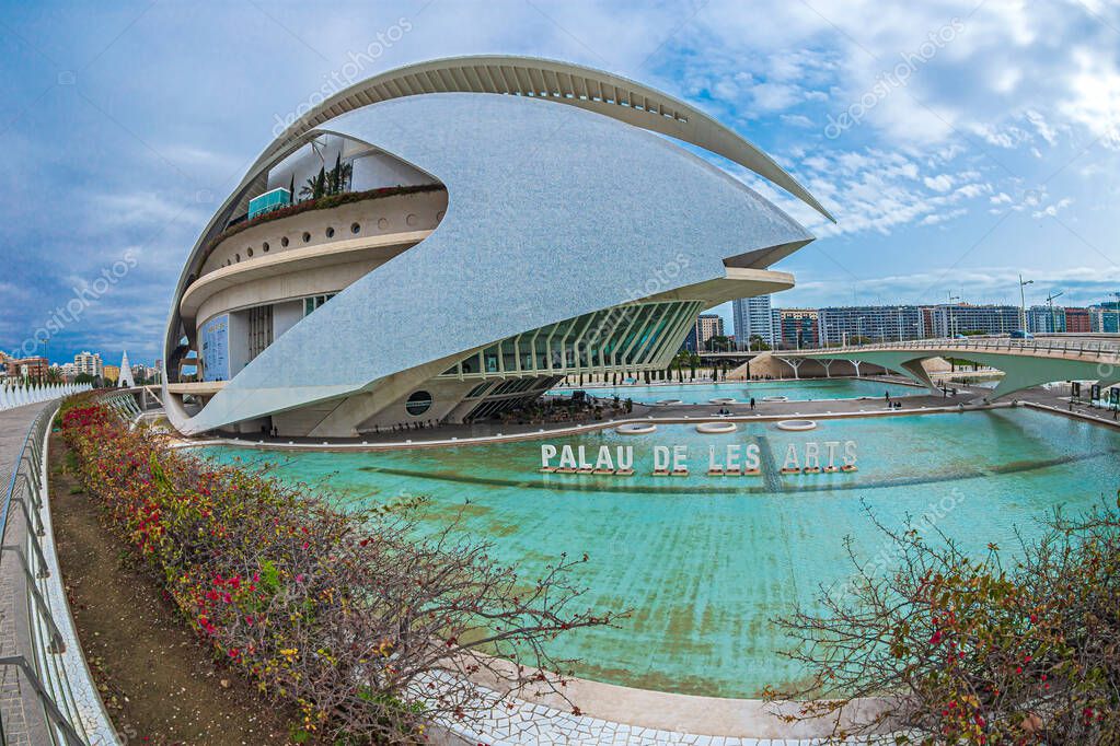 VALENCIA, ESPAÑA 29 DE MARZO DE 2022 Palau de les Arts Reina Sofia en el complejo