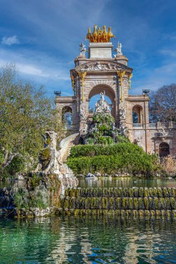 BARCELONA, SPAIN - FEB. 27, 2022: The waterfall building of the Ciudadela Park, known as Gran Cascada or Monumental Waterfall, located in the Ciudadela Park, Old Town. It was built 1875-1888.