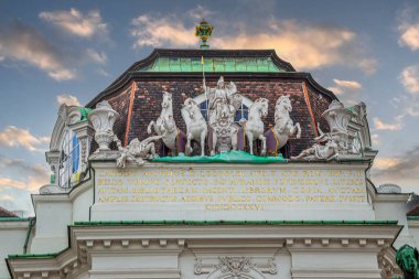 Avusturya Ulusal Kütüphanesi 'nin (Almanca: Osterreichische Nationalbibliothek) 12 milyondan fazla parçayla Avusturya' nın en büyük kütüphanesi. Viyana 'nın merkezinde yer almaktadır..