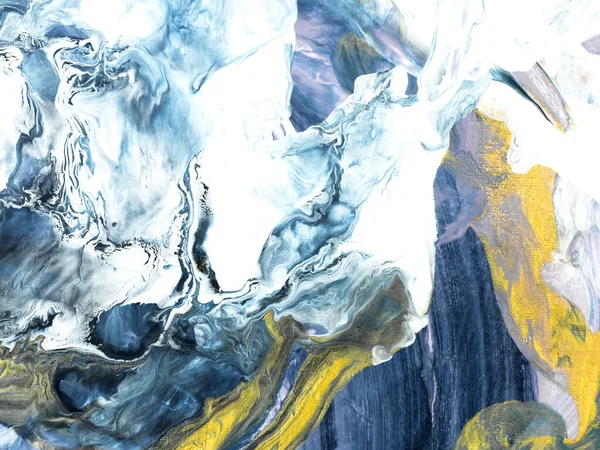 金の抽象的な風景 芸術創造的な手で青の背景 大理石の質感 抽象的な海 アクリル絵具を描いた 現代美術 現代美術 — ストック写真