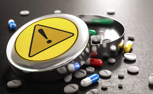 Pudełko Różnych Tabletek Tabletek Znakiem Ostrzegawczym Interakcje Innymi Lekami Koncepcja — Zdjęcie stockowe