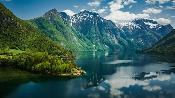 Vista Aerea Panoramica Del Lago Eikesdalsvatnet Norvegia Estate Nel Vestland — Foto Stock