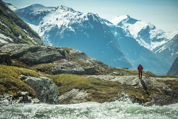 Caucasian Hiker Scenic Norwegian Trail Stryn Municipality Vestland County Norway — Stock Photo, Image