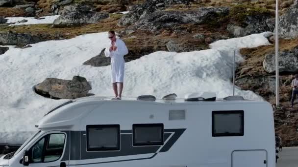 Usuall Camper Van Morning Recreational Vehicle Roof Motorhome Owner Enjoying — Stock Video