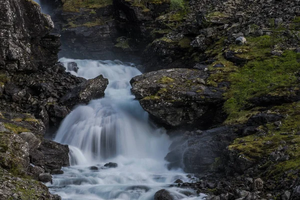 Cachoeiras Cênicas Trollstigen Condado Vestland Noruega Tema Natureza Escandinava — Fotografia de Stock