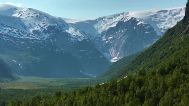 ノルウェーのアルパイン氷河の劇的な風景 サマータイム — ストック動画