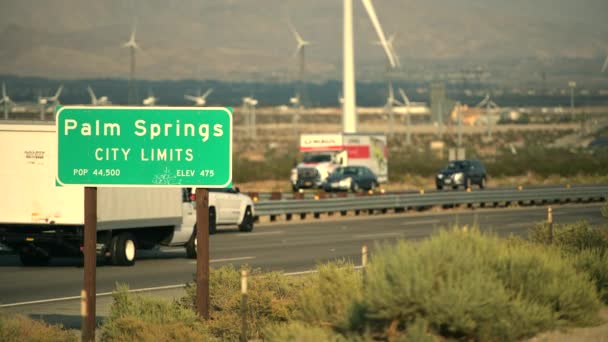 Interstate Autostrada Palm Springs City Znak — Wideo stockowe