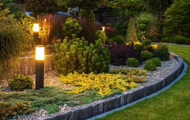 Modern LED Garden Işıklandırma Manzarayı aydınlatıyor