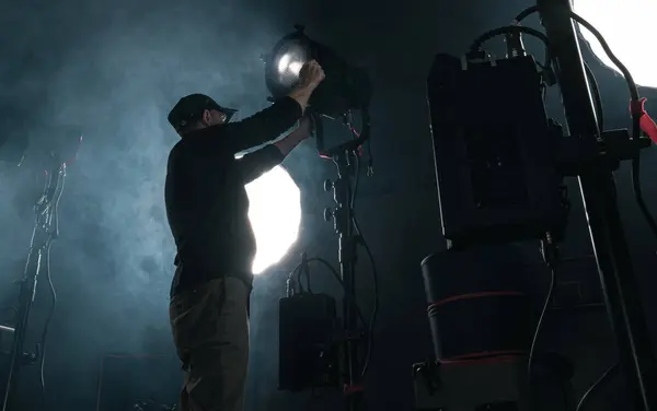 Film Profesional Making Led Lighting Assembled Caucasian Technician His 40S — Stok Foto