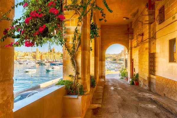 Birgu Stad Med Grand Harbour Valetta Malta — Stockfoto