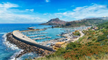 Castelsardo 'nun panoramik manzarası, Sassari ili, Sardunya, İtalya