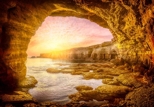 Paysage Avec Grotte Marine Coucher Soleil Ayia Napa Chypre — Photo