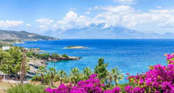 Landschaft Mit Mikro Nisi Und Makris Gialos Auf Der Insel — Stockfoto