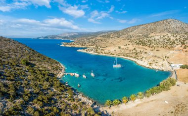 Panormos plajı, Naxos adası, Yunanistan Cyclades