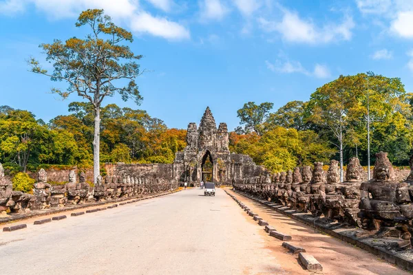 Landscape Entrance Gate Angkor Thom Siem Reap Cambodia — Stock Photo, Image