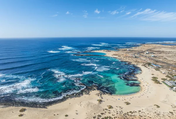 Cotillo Plaża Fuerteventura Oszałamiająca Antenowa Wizytówka Turkusowych Lagun Wytrzymałych Wybrzeży — Zdjęcie stockowe