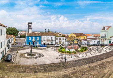Ribeira Grande 'nin merkez meydanı, Sao Miguel Adası, Azores takımadası, Portekiz.