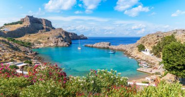 Saint Paul Körfezi manzarası, Rodos, Yunanistan